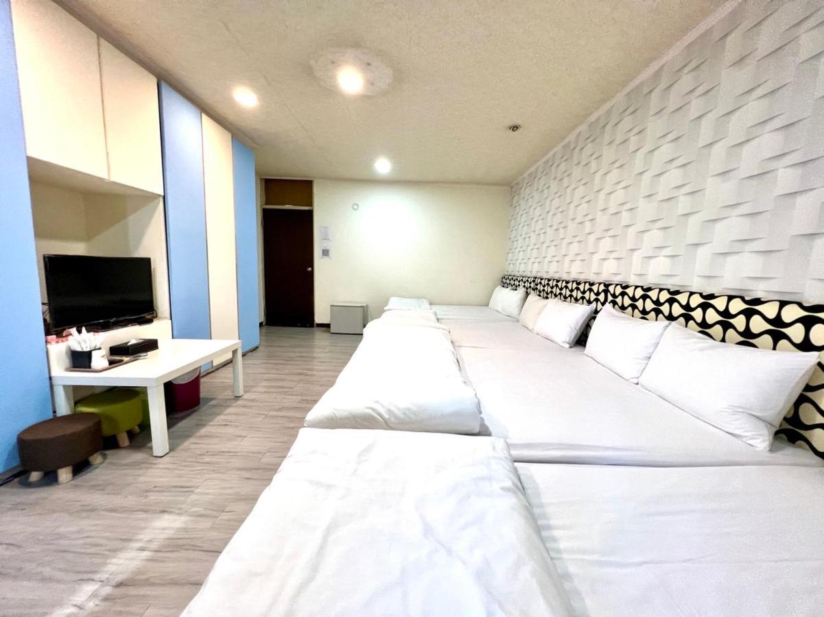شقة 逢甲mickey House تايتشونغ المظهر الخارجي الصورة